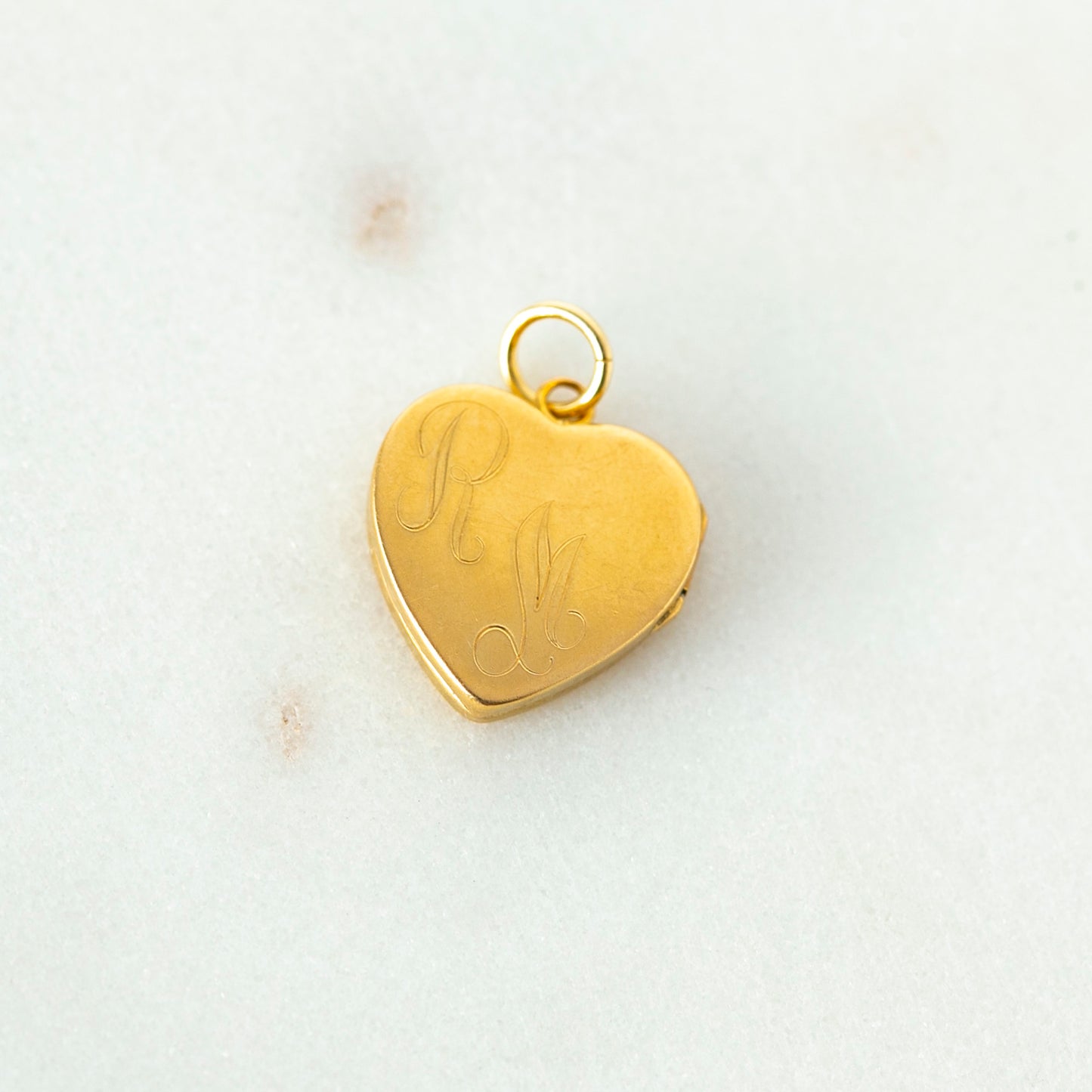 Retro Engraved Heart Locket