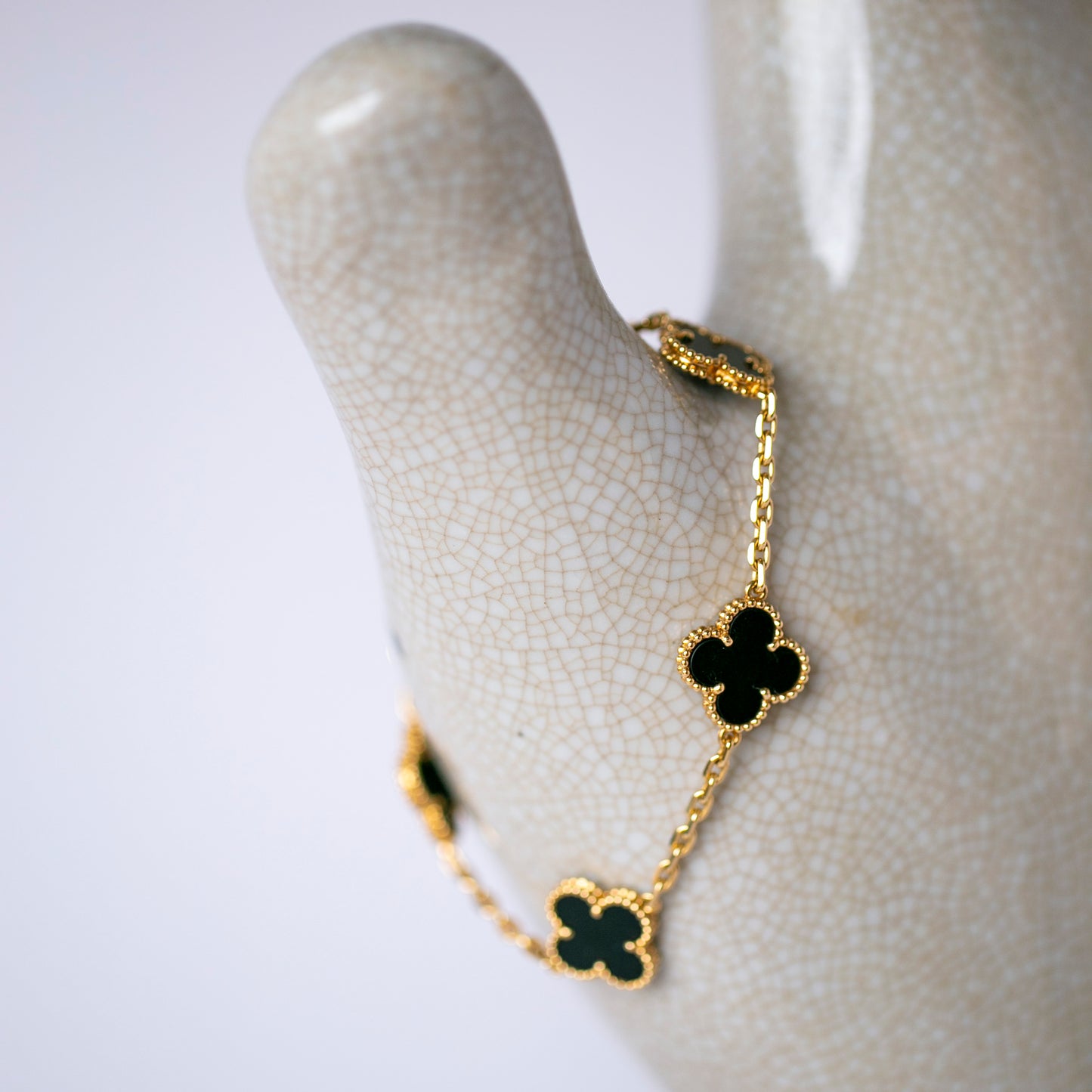 Van Cleef & Arpels Vintage Alhambra 5 Motifs Bracelet 18K Yellow Gold and Onyx