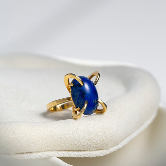 Brutalist 1970s Lapis Lazuli Ring