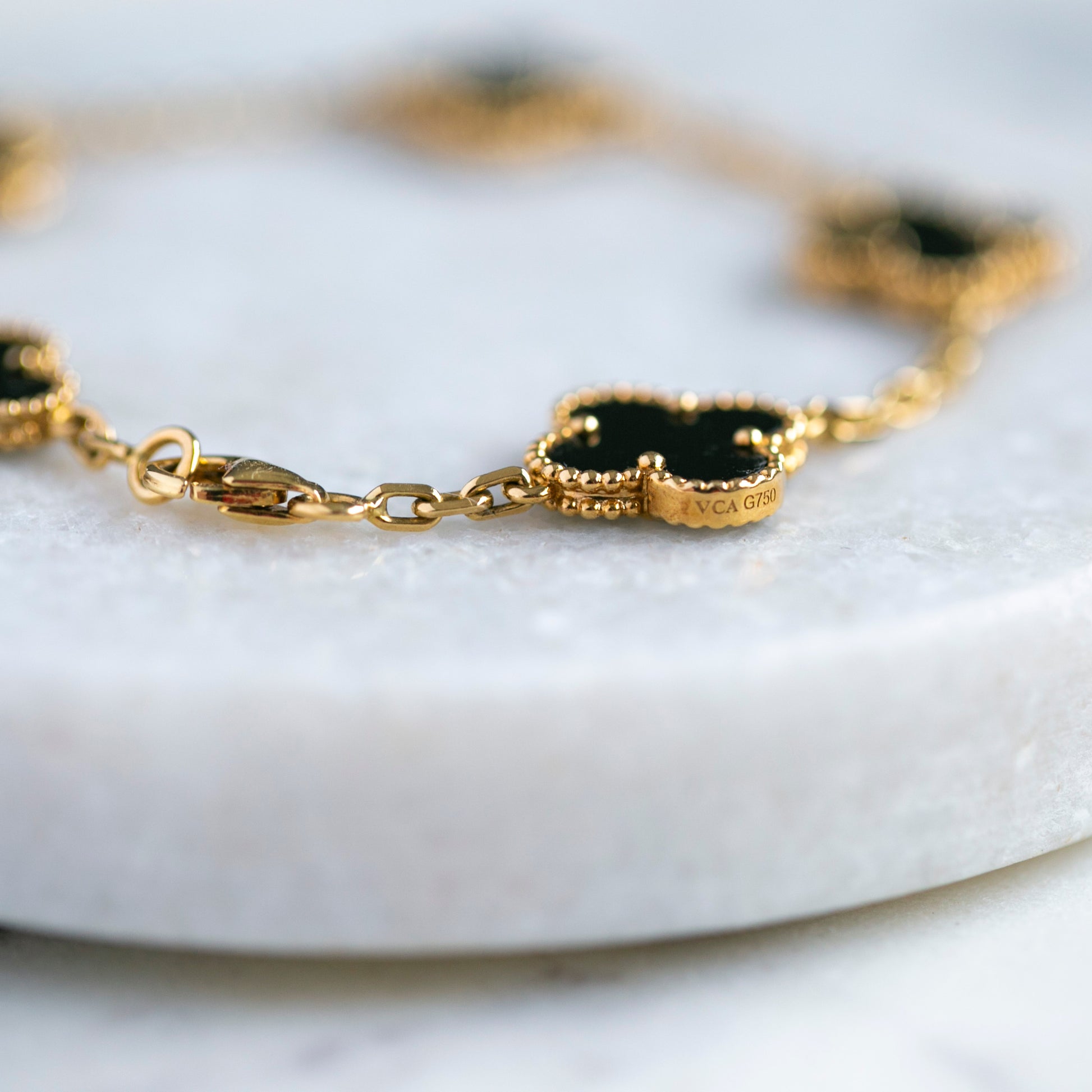 Van Cleef & Arpels Vintage Alhambra 5 Motifs Bracelet 18K Yellow Gold and Onyx